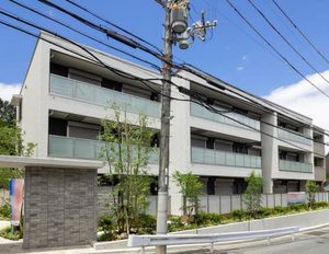 ヒルズ奈良鳥見 0301号-1