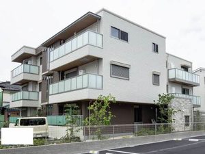 シャーメゾンＭＡＫＩ