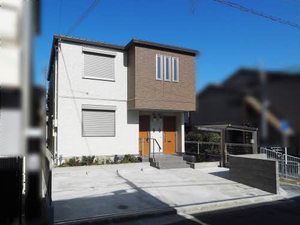 シャーメゾン川西