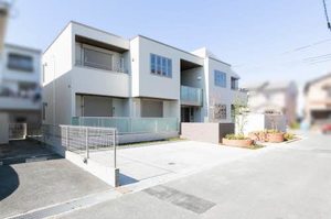 シャーメゾン　ルラーシュⅡ 0101号-1