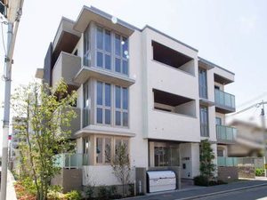 シャーメゾン　フランフォーレ