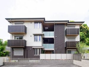 シャーメゾン泰長老