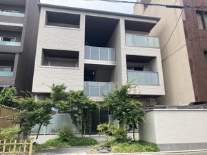 シャーメゾン西陣