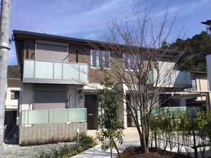 シャーメゾン日方