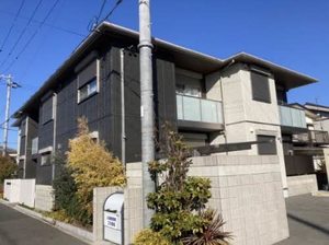 シャーメゾン斑鳩