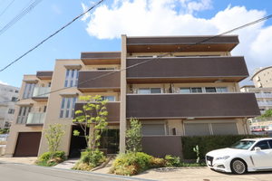 シャーメゾンガーデンズ豊中本町