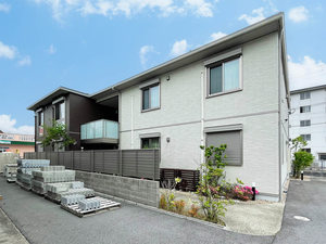 シャーメゾンＨＩＮＯ