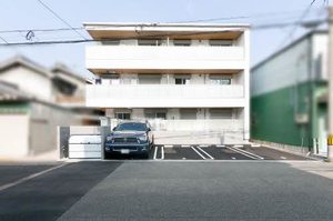 Ｓｈａｍａｉｓｏｎ　Ｌｅｏｎｅ