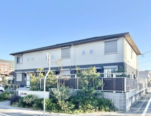 シャーメゾン明里