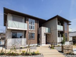 シャーメゾン日ノ岡