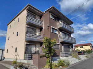 シャーメゾン　エミナ