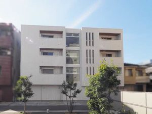 シャーメゾン　サクラ