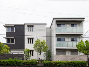 シャーメゾンフルール 0302号-1