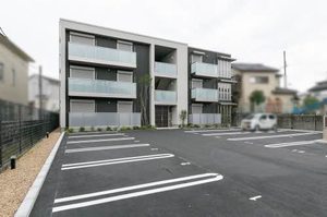 シャーメゾン大津真野