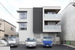 シャーメゾン　墨染