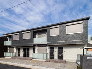 シャーメゾンＨＡＮＡＴＡ 0202号-1