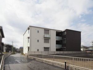 シャーメゾン　アーサー