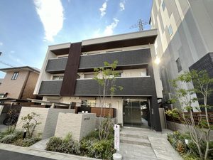 シャーメゾン八戸ノ里 0202号-1