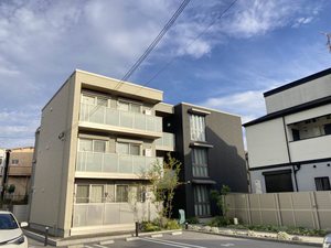 Ｓｈａ　Ｍａｉｓｏｎ　ＬＵＮＡ