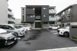 シャーメゾン　セレーノ B103号-1