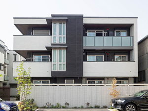 Ｇｒａｎｄｉｒ　ＷＥＳＴ