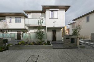 シャーメゾン恵