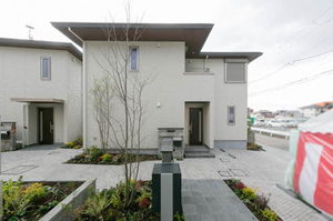 シャーメゾン恵