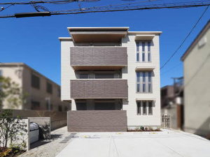 シャーメゾン　ル　ボヌール