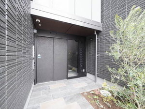 シャーメゾンガーデンズ上津台 0101号-6