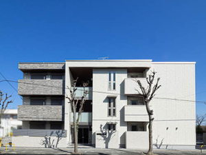 シャーメゾン　グランデ　北郡山