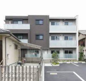 シャーメゾン　ル　フルーヴ