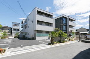 シャーメゾン　カーサレジオ 0105号-1