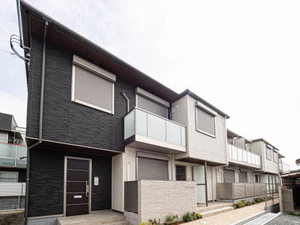 シャーメゾン土山西