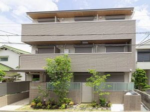 ＧｒａｎｄＣｈａｒｉｏｔ　新金岡