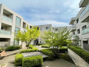 ガーデン東園田