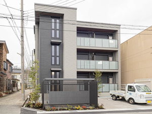 シャーメゾン　ブロッサム