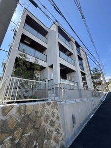 Ａｖｅｎｉｒ旭ヶ丘 0103号-1