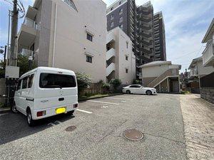 ル・クレール岡町 A201号-12