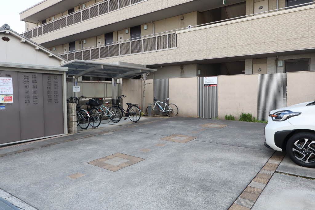 ＥＬｅｇａｎｔｅ　Ｐａｌａｚｚｏ 0301号-2