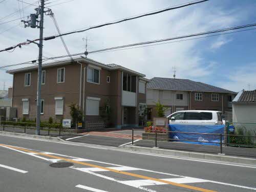 Ｓｈａ　Ｍａｉｓｏｎ　ａｖｅｎｕｅ　松ヶ丘　ＡA203-1