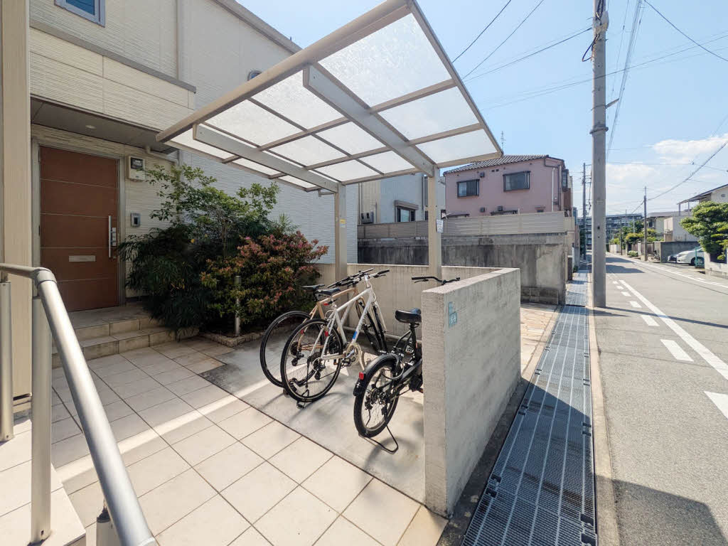 ＣＯＵＲＴ六石町 A101号-15
