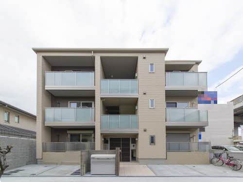 シャーメゾン針中野