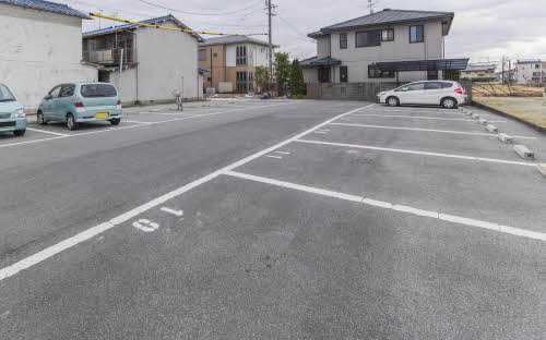 シャーメゾン斑鳩 0201号-2