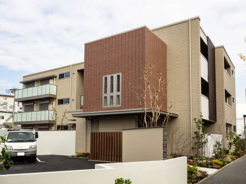 シャーメゾン・ブルームステージ 0106号-2