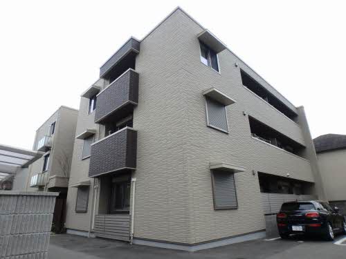 シャーメゾン稲荷山