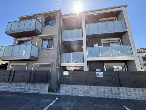 ハイツ　ストラッセⅡ0301-1