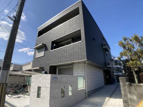 メゾン　ド　オンズ　長興寺