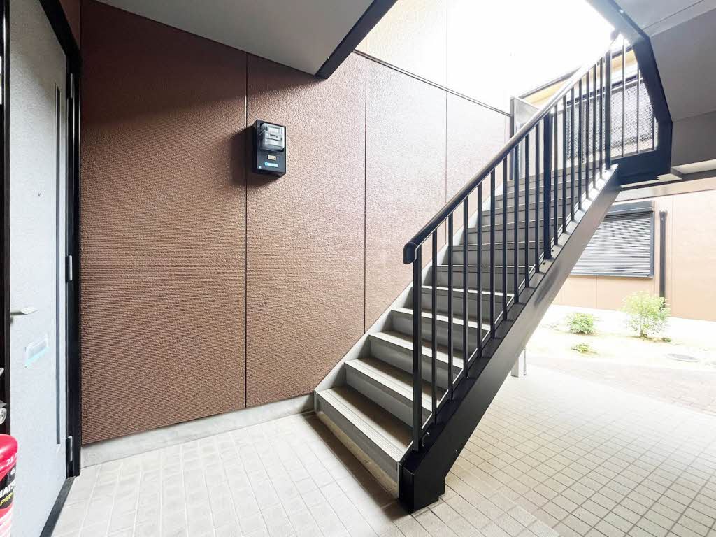 イースト　コート B202号-15