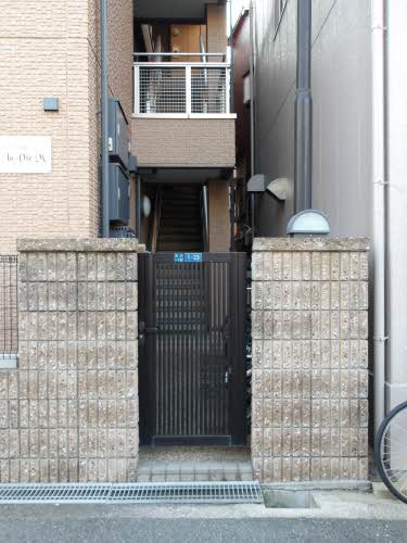 Ｃ´ｅｓｔ　Ｌａ　Ｖｉｅ・Ｍ 0202号-15