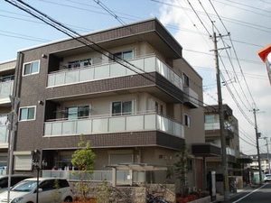 グランドシャーメゾン北花田